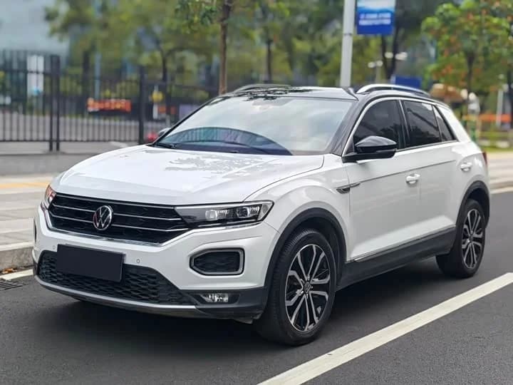 Volkswagen T-Roc (2022) | 1.4 л, 150 л.с.