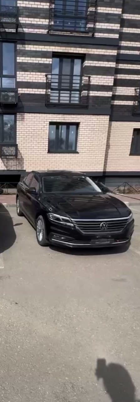 Volkswagen Sagitar