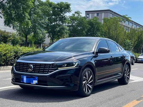 Volkswagen Passat 2022