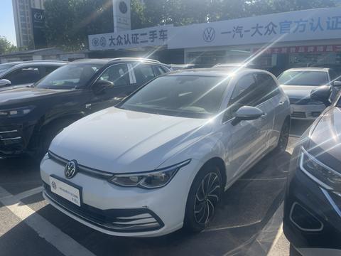 Volkswagen Golf 2024