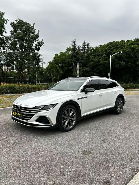Volkswagen Passat CC 2024