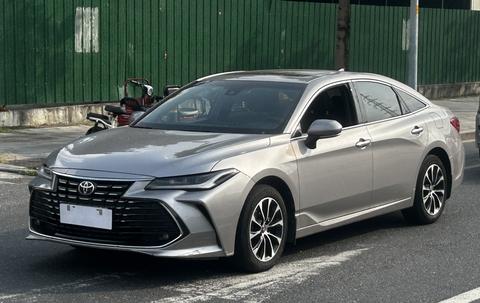 Toyota Avalon 2022