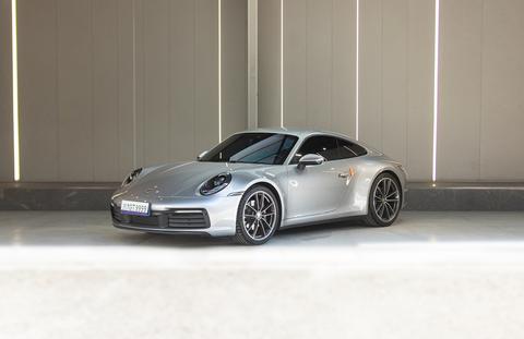 Porsche 911 2023