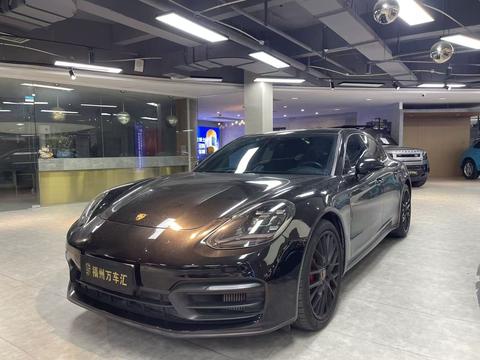 Porsche Panamera 2022