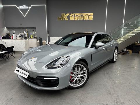 Porsche Panamera 2023