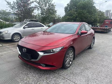 Mazda 3 Axela 2021