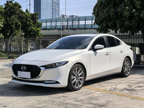 Mazda 3 Axela 2022