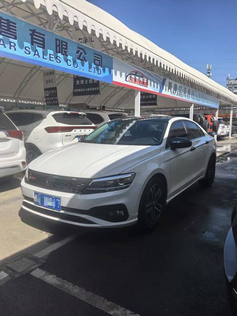Volkswagen Lamando 2021