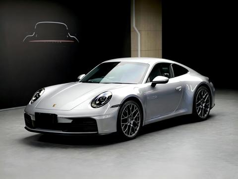 Porsche 911 2025
