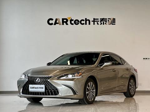 Lexus ES 2024