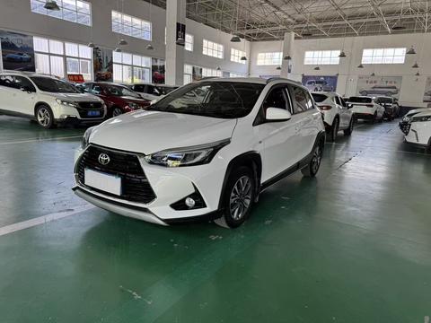 Toyota Yaris L 2022