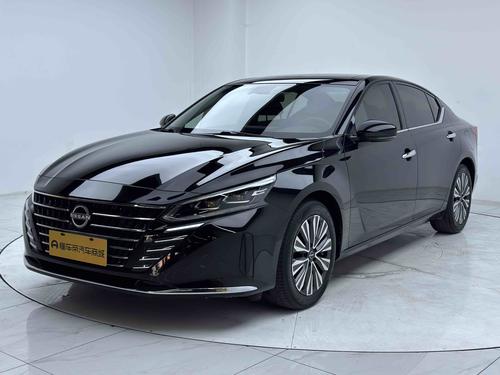 Nissan Teana 2022