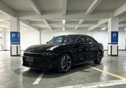 Lynk & Co 03 2023
