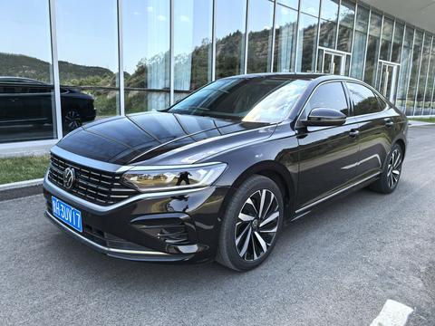 Volkswagen Passat 2023