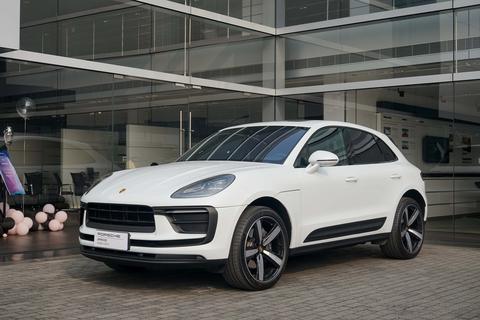 Porsche Macan 2025