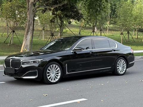 BMW 7 Series 2021