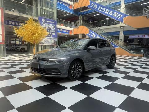 Volkswagen Golf 2023