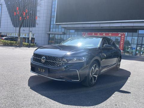 Volkswagen Passat 2023