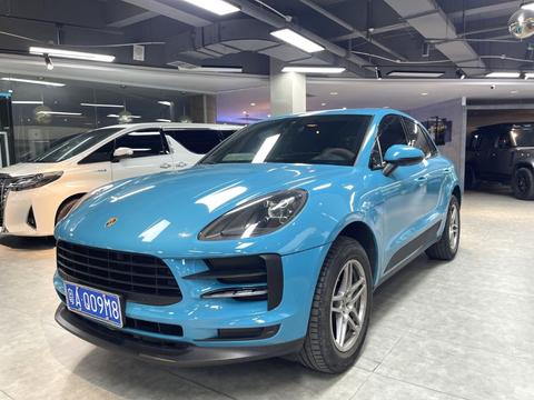Porsche Macan 2021