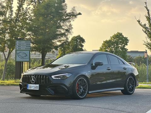 Mercedes-Benz CLA AMG 2024