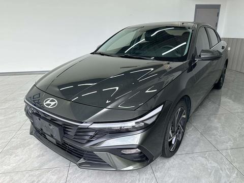 Hyundai Elantra 2023