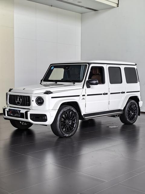 Mercedes-Benz G-Class 2024