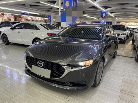 Mazda 3 Axela 2022