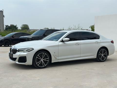 BMW 5 Series 2022