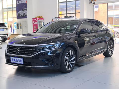 Volkswagen Passat 2023