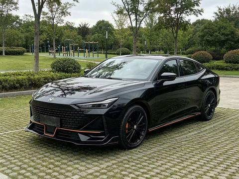 Changan UNI-V 2022