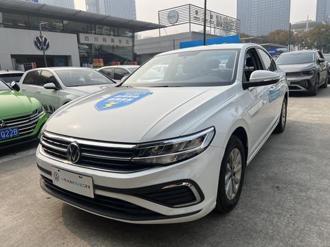 Volkswagen Bora 2023