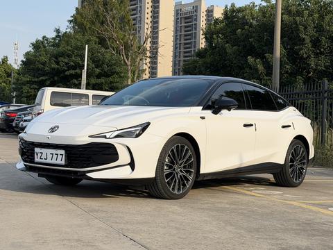 MG 7 2025