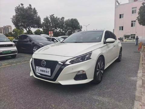 Nissan Teana 2021