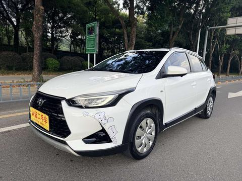 Toyota Yaris L Hatchback 2022