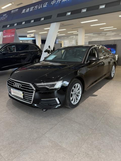 Audi A6L 2022