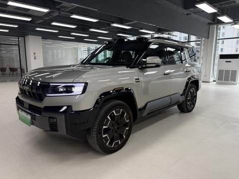 Fangchengbao Bao 8 2025