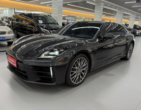 Porsche Panamera 2024