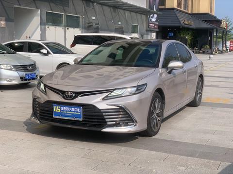 Toyota Camry 2021