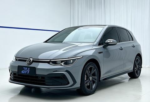 Volkswagen Golf 2021
