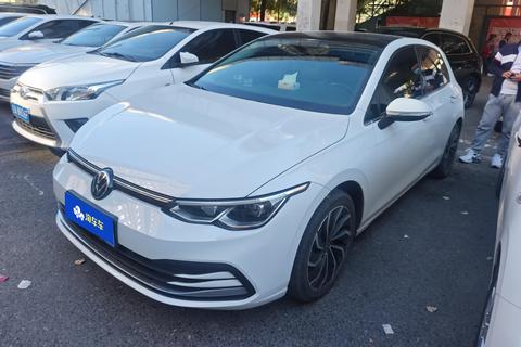 Volkswagen Golf 2021