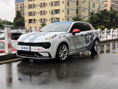 Lynk & Co 02 Hatchback 2021