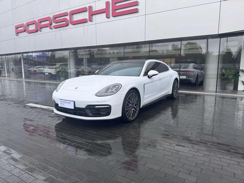 Porsche Panamera 2022