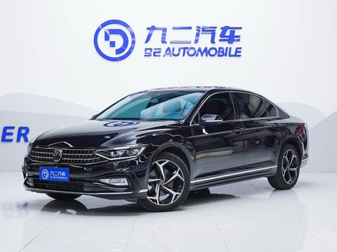 Volkswagen Magotan 2025