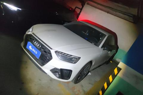 Audi A4L 2023