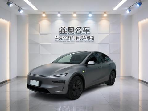 Tesla Model Y 2025