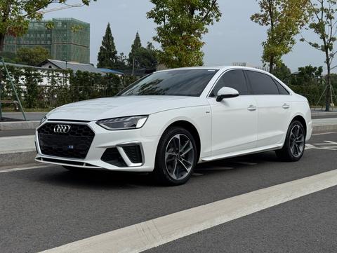 Audi A4L 2022