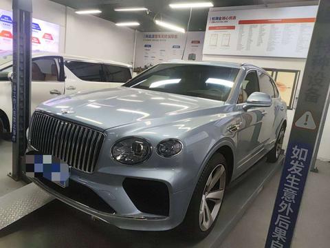 Bentley Bentayga 2023