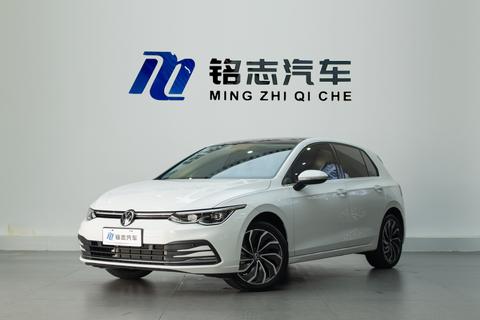 Volkswagen Golf 2024