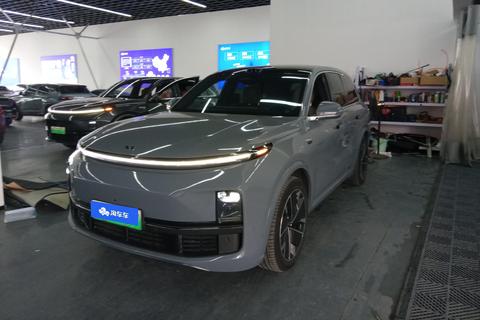 Li Auto L8 2025