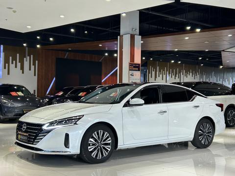 Nissan Teana 2025